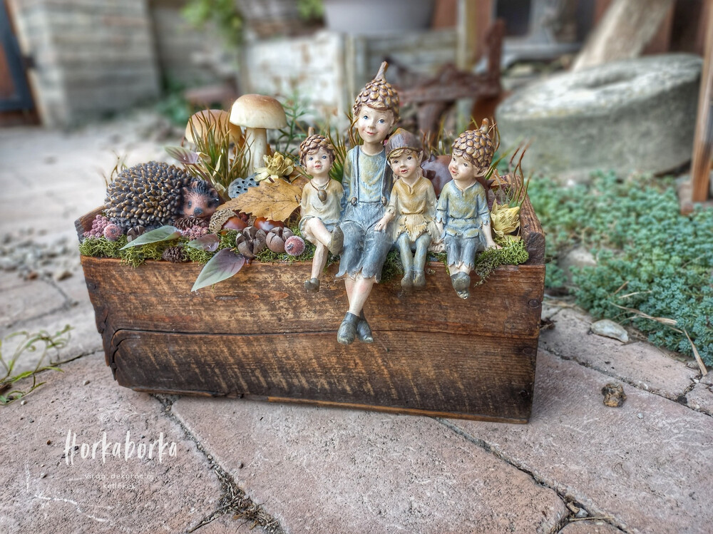 Őszi ládika manótesókkal